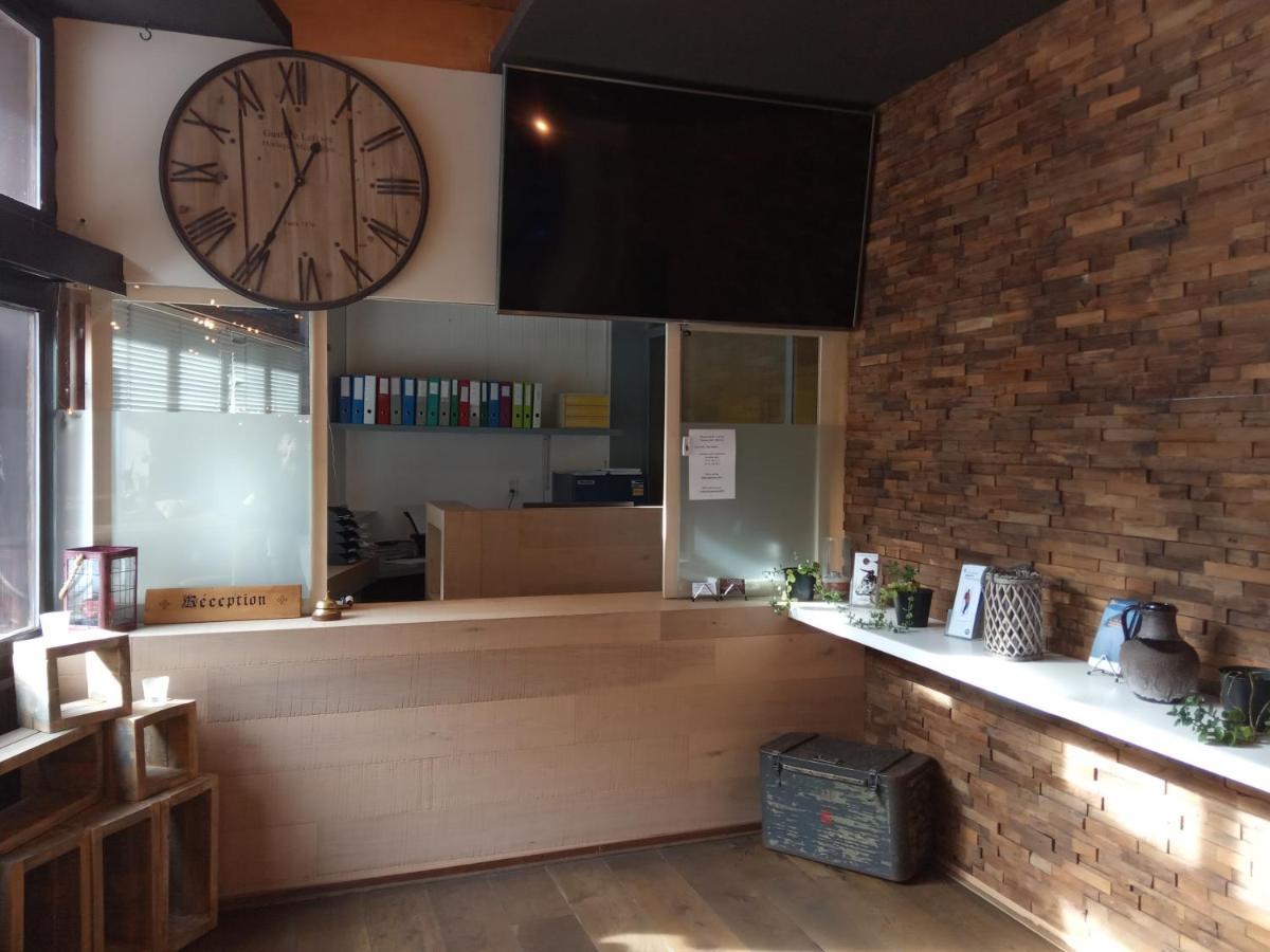 Hotel Lodge Inn Fiesch Bagian luar foto